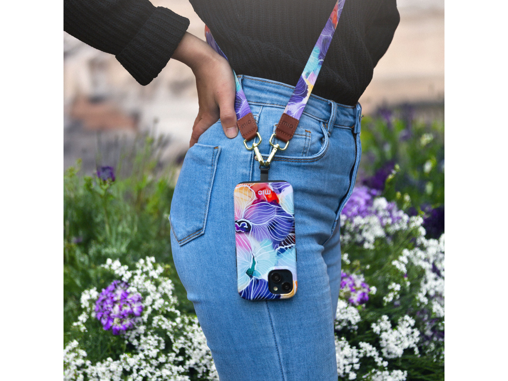 MIO Flowers Magsafe Compatible for iPhone 17